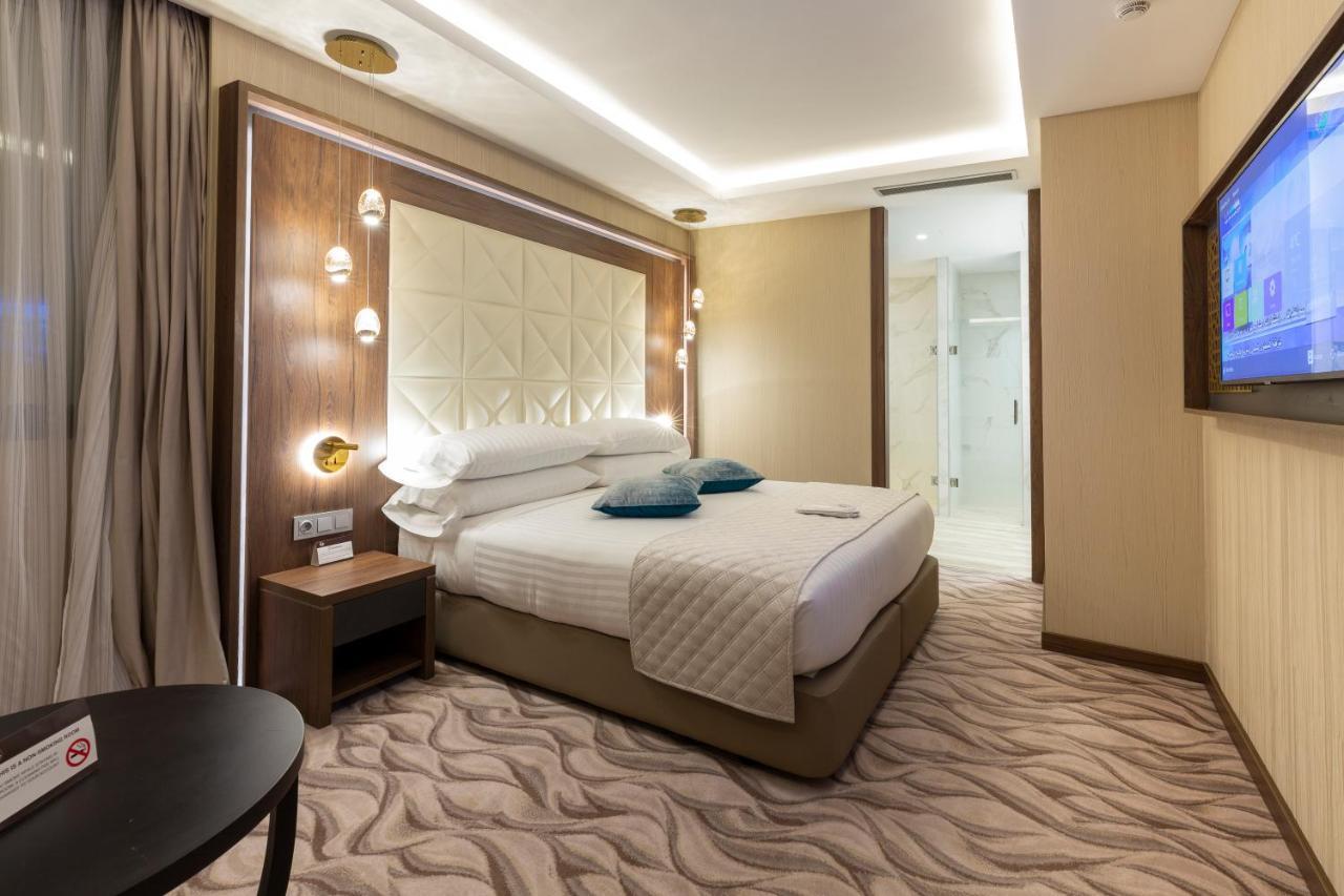 Az Hotels Grand Oran Es Senia Exterior photo